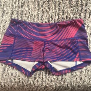 OG style Fleo, size small